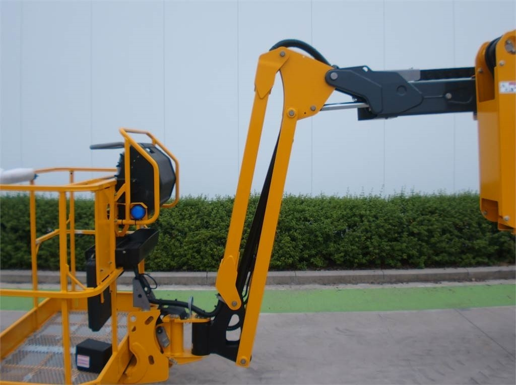 Haulotte HA16RTJ Pro - Izlices pacēlājs: foto 4 Haulotte HA16RTJ Pro - Izlices pacēlājs: foto 4