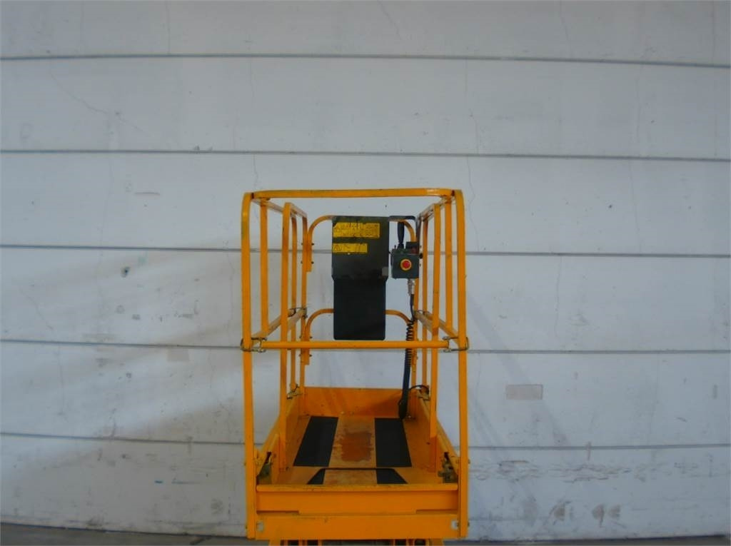 Šķērveida pacēlājs Haulotte Optimum 8AC: foto 10 Šķērveida pacēlājs Haulotte Optimum 8AC: foto 10