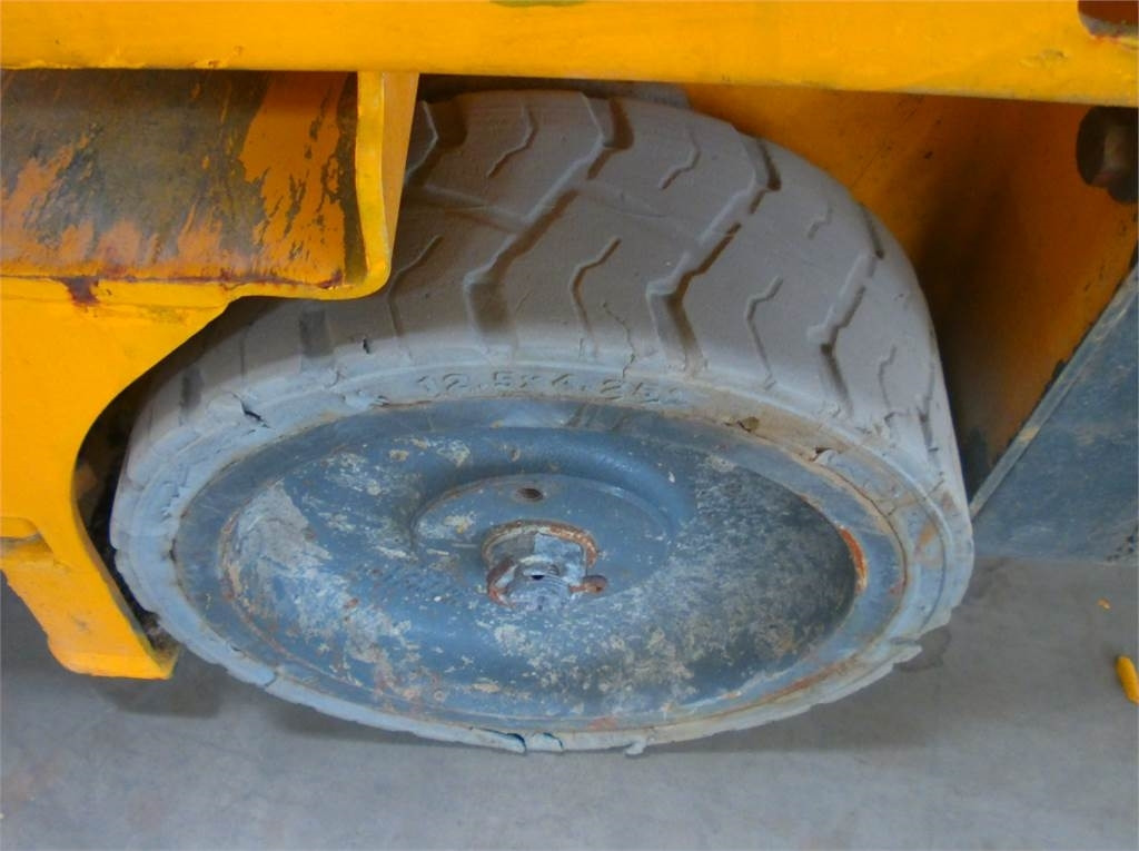 Šķērveida pacēlājs Haulotte Optimum 8AC: foto 13 Šķērveida pacēlājs Haulotte Optimum 8AC: foto 13