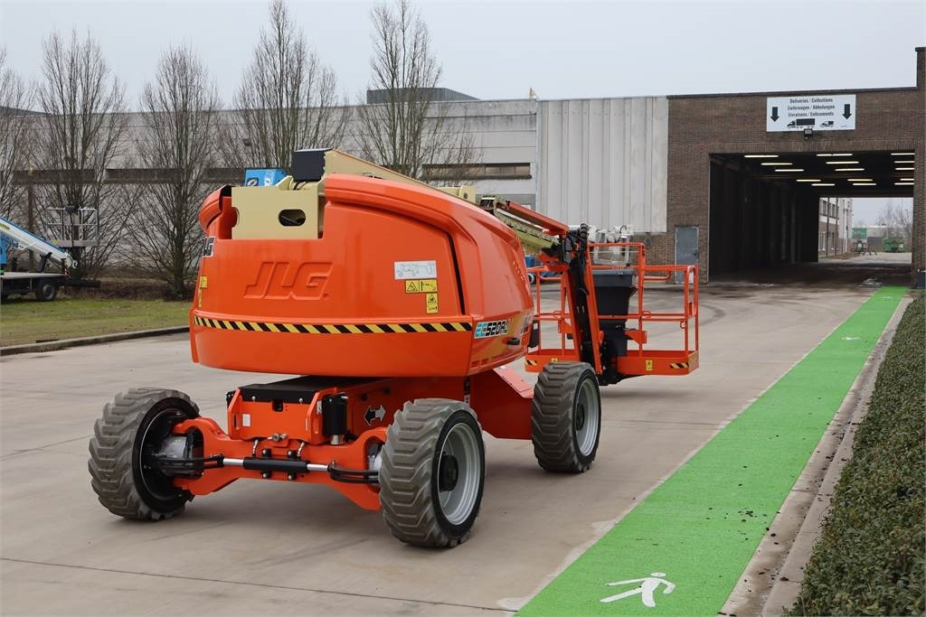 JLG EC 520AJ - Izlices pacēlājs: foto 4 JLG EC 520AJ - Izlices pacēlājs: foto 4