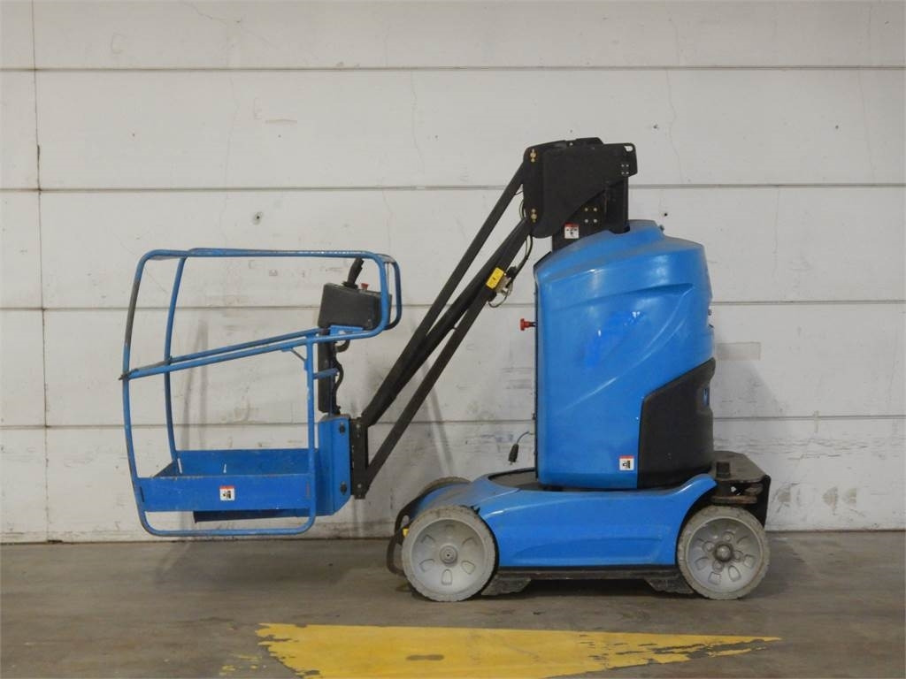 Manitou 100VJR - Torņa pacēlājs: foto 1 Manitou 100VJR - Torņa pacēlājs: foto 1