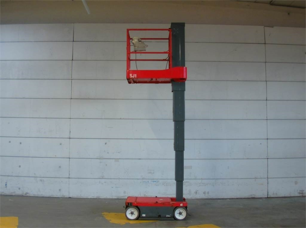 SkyJack SJ16 - Torņa pacēlājs: foto 5 SkyJack SJ16 - Torņa pacēlājs: foto 5
