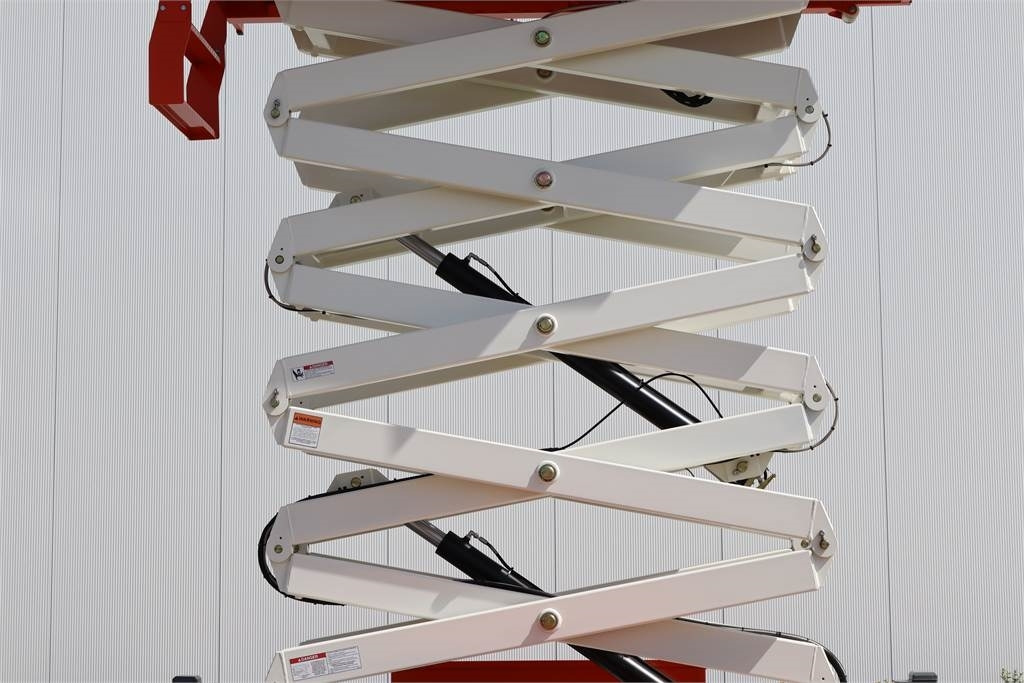 Šķērveida pacēlājs Snorkel S3970RTE: foto 7