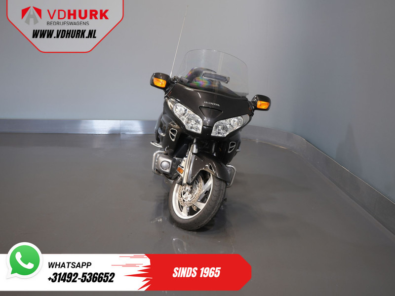 Honda GL 1800 Gold Wing MARGE/ Koffers/ Cruise/ Topkoffer/ Navi/ Radio - Motocikls: foto 2 Honda GL 1800 Gold Wing MARGE/ Koffers/ Cruise/ Topkoffer/ Navi/ Radio - Motocikls: foto 2