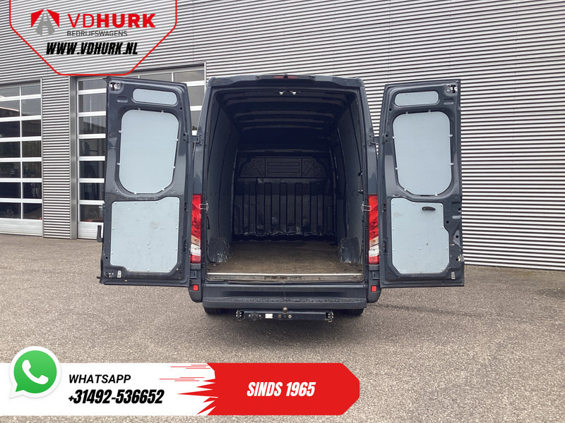 Iveco Daily 35S18V 3.0 180 pk ZF Aut. L2H2 352 EXPORT ONLY 3.5t Trekverm./ Gev.stoel/ Climate/ Camera/ Cruise/ Trekhaak - Kravas mikroautobuss: foto 5 Iveco Daily 35S18V 3.0 180 pk ZF Aut. L2H2 352 EXPORT ONLY 3.5t Trekverm./ Gev.stoel/ Climate/ Camera/ Cruise/ Trekhaak - Kravas mikroautobuss: foto 5