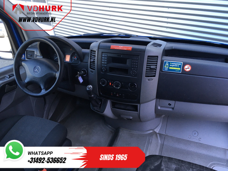 Mercedes-Benz Sprinter 213 2.2 CDI Aut. L2H2 €11.979 Incl. BTW, BPM Vrij EXPORT ONLY Rijdt Goed/ Combi/ 9 Persoons/ Kombi/ 9P/ Airco - Mikroautobuss, Pasažieru furgons: foto 3 Mercedes-Benz Sprinter 213 2.2 CDI Aut. L2H2 €11.979 Incl. BTW, BPM Vrij EXPORT ONLY Rijdt Goed/ Combi/ 9 Persoons/ Kombi/ 9P/ Airco - Mikroautobuss, Pasažieru furgons: foto 3