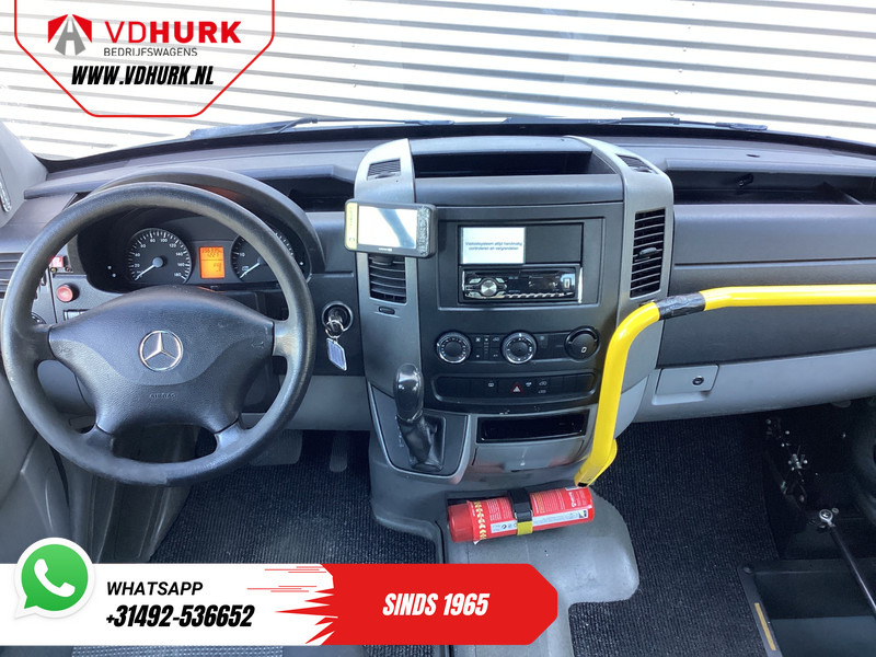 Mercedes-Benz Sprinter 313 2.2 CDI Aut. L2H2 € 10.648 Incl. BTW BPM VRIJ! Combi/ 9 Persoons/ Kombi/ 9P/ Airco/ Rolstoellift - Mikroautobuss, Pasažieru furgons: foto 3 Mercedes-Benz Sprinter 313 2.2 CDI Aut. L2H2 € 10.648 Incl. BTW BPM VRIJ! Combi/ 9 Persoons/ Kombi/ 9P/ Airco/ Rolstoellift - Mikroautobuss, Pasažieru furgons: foto 3