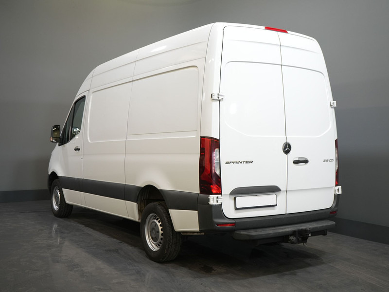 Mercedes-Benz Sprinter 316 2.2 CDI Aut. L2H2 EXPORT ONLY RWD LED/ Gev.Stoel/ Cruise/ Trekhaak - Kravas mikroautobuss: foto 2 Mercedes-Benz Sprinter 316 2.2 CDI Aut. L2H2 EXPORT ONLY RWD LED/ Gev.Stoel/ Cruise/ Trekhaak - Kravas mikroautobuss: foto 2