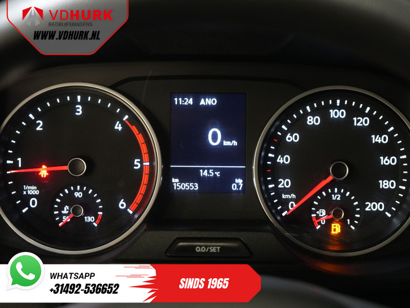 Kravas mikroautobuss Volkswagen Crafter 35 2.0 TDI 140 pk L3H3 BPM VRIJ! 270Gr. Deuren/ Carplay/ Climate/ Camera/ Cruise: foto 20 Kravas mikroautobuss Volkswagen Crafter 35 2.0 TDI 140 pk L3H3 BPM VRIJ! 270Gr. Deuren/ Carplay/ Climate/ Camera/ Cruise: foto 20
