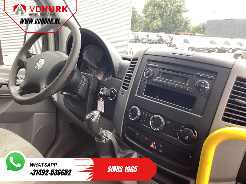 Volkswagen Crafter 35 2.5 TDI L2H2 MARGE EXPORT ONLY NL Auto/ APK 7-2026/ 5 Zyl./ Combi/ 9 Persoons/ Kombi/ 9P/ Sidebars/ Airco/ Rolstoellift - Mikroautobuss, Pasažieru furgons: foto 3 Volkswagen Crafter 35 2.5 TDI L2H2 MARGE EXPORT ONLY NL Auto/ APK 7-2026/ 5 Zyl./ Combi/ 9 Persoons/ Kombi/ 9P/ Sidebars/ Airco/ Rolstoellift - Mikroautobuss, Pasažieru furgons: foto 3