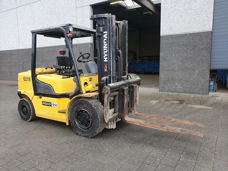 Hyundai 45DS.7E 7 ton 45DS.7E - Autokrāvējs: foto 4 Hyundai 45DS.7E 7 ton 45DS.7E - Autokrāvējs: foto 4