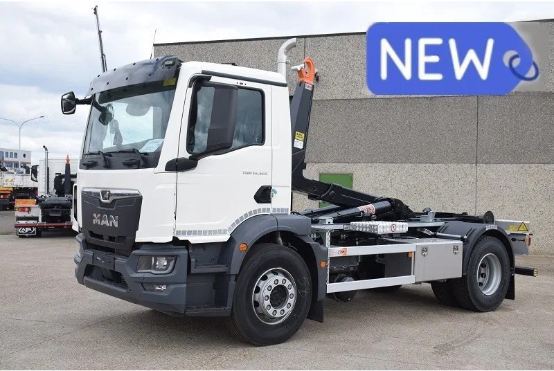 MAN TGM 18.320 - Pacēlājs ar āķi: foto 1 MAN TGM 18.320 - Pacēlājs ar āķi: foto 1