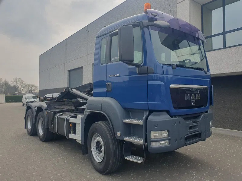 MAN TGS 33.440 - Pacēlājs ar āķi: foto 2 MAN TGS 33.440 - Pacēlājs ar āķi: foto 2