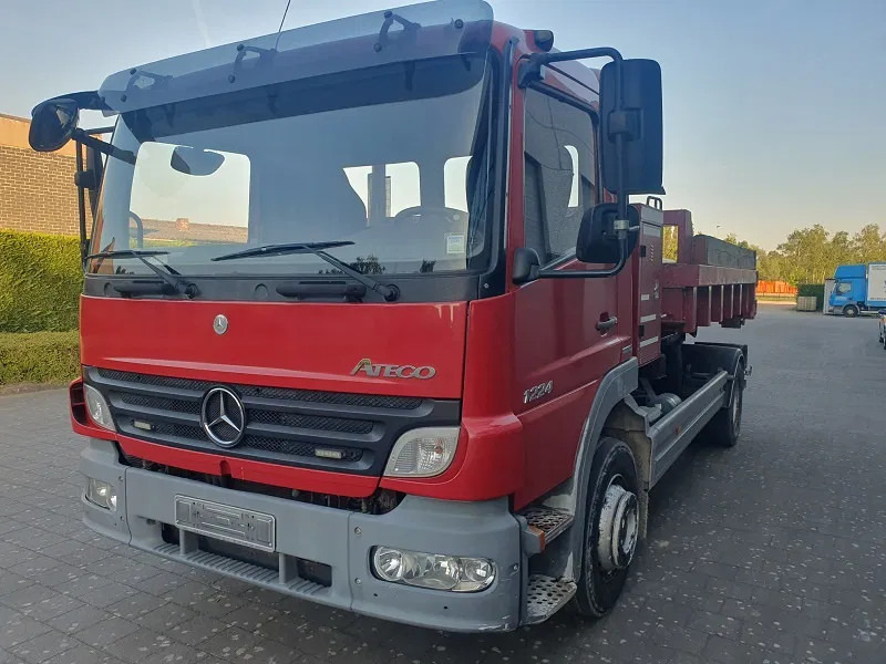 Mercedes-Benz Atego 1224 - Pacēlājs ar āķi: foto 3 Mercedes-Benz Atego 1224 - Pacēlājs ar āķi: foto 3