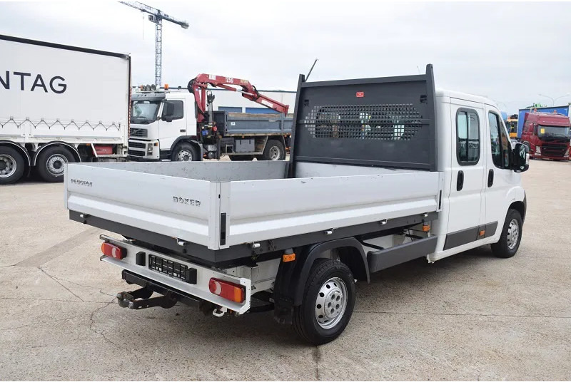 Peugeot Boxer 2.2 L -130 pk - - Automašīna ar kravas platformu, Kravas-pasažieru furgons: foto 5 Peugeot Boxer 2.2 L -130 pk - - Automašīna ar kravas platformu, Kravas-pasažieru furgons: foto 5
