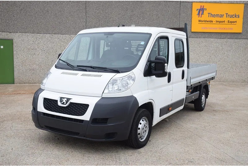 Peugeot Boxer 2.2 L -130 pk - - Automašīna ar kravas platformu, Kravas-pasažieru furgons: foto 2 Peugeot Boxer 2.2 L -130 pk - - Automašīna ar kravas platformu, Kravas-pasažieru furgons: foto 2