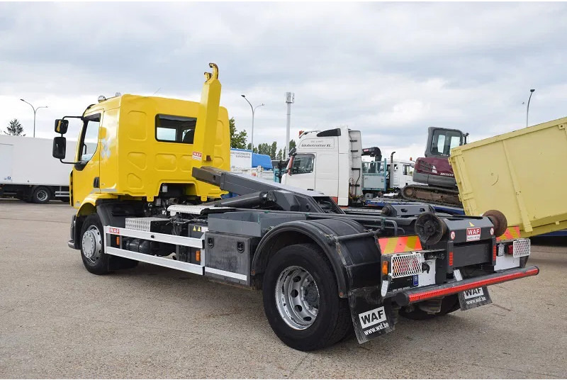 Renault Midlum 270 - Pacēlājs ar āķi: foto 4 Renault Midlum 270 - Pacēlājs ar āķi: foto 4