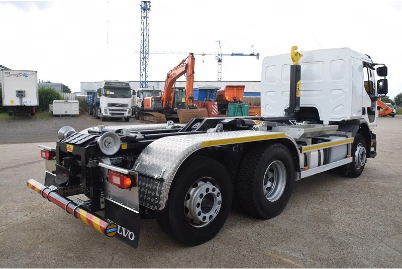 Pacēlājs ar āķi Volvo FE 320: foto 9