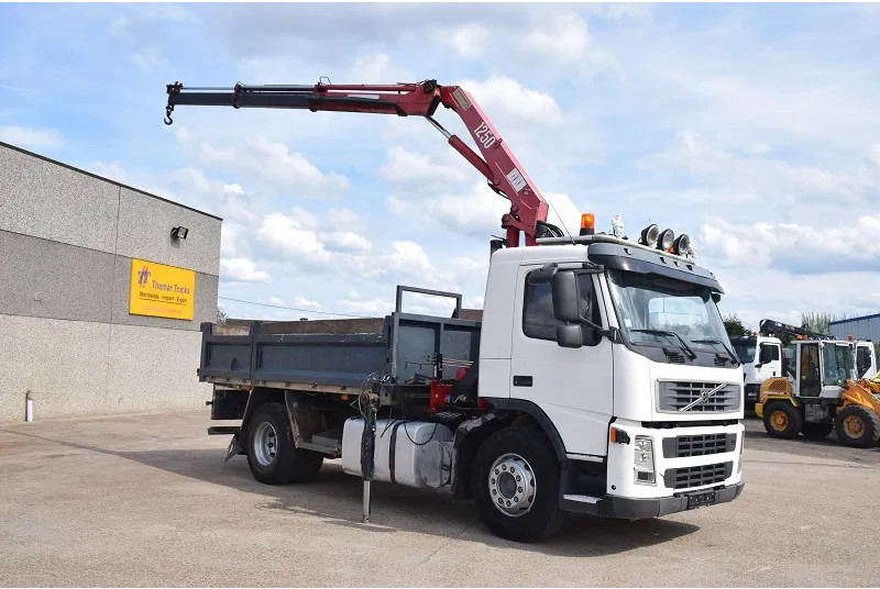 Volvo FM 340 - Kravas automašīna pašizgāzējs: foto 2 Volvo FM 340 - Kravas automašīna pašizgāzējs: foto 2