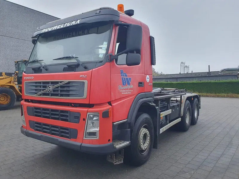 Volvo FM 400 - Pacēlājs ar āķi: foto 3 Volvo FM 400 - Pacēlājs ar āķi: foto 3