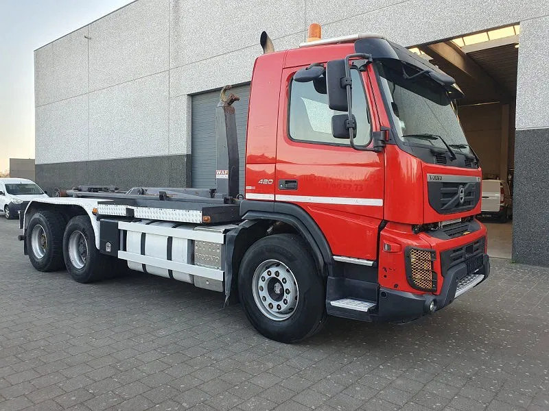 Volvo FMX 420 - Pacēlājs ar āķi: foto 3 Volvo FMX 420 - Pacēlājs ar āķi: foto 3
