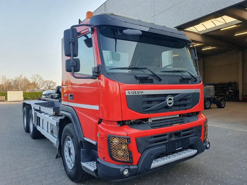 Volvo FMX 420 - Pacēlājs ar āķi: foto 4 Volvo FMX 420 - Pacēlājs ar āķi: foto 4