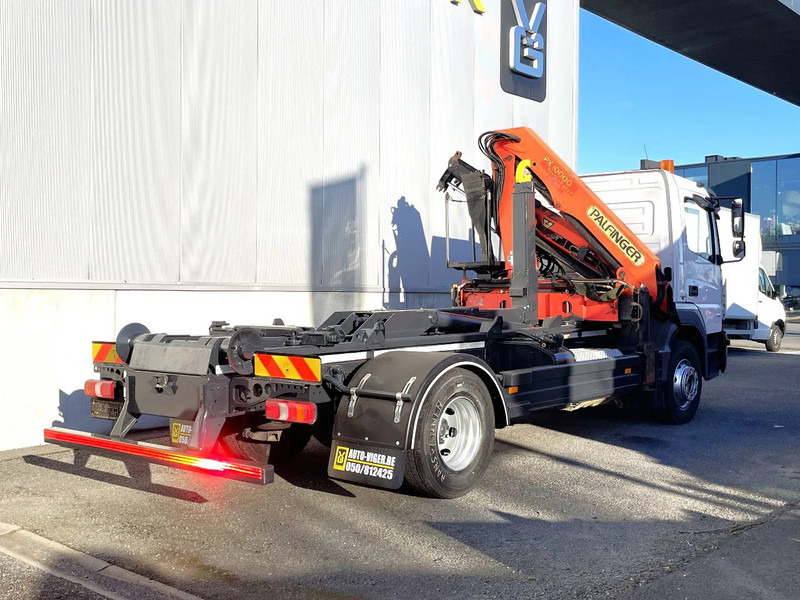 Mercedes-Benz Atego 1621 *Palfinger kraan*Containersysteem*luchtvering achteras*bluetooth - Pacēlājs ar āķi, Kravas auto ar manipulatoru: foto 2 Mercedes-Benz Atego 1621 *Palfinger kraan*Containersysteem*luchtvering achteras*bluetooth - Pacēlājs ar āķi, Kravas auto ar manipulatoru: foto 2