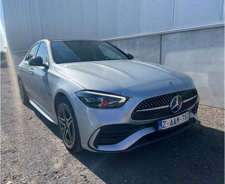 Mercedes-Benz C-Klasse C300e Sedan*AMG PAKKET*NIGHT PAKKET*HEADUPDISPL*360°CAM* - Sedans: foto 4 Mercedes-Benz C-Klasse C300e Sedan*AMG PAKKET*NIGHT PAKKET*HEADUPDISPL*360°CAM* - Sedans: foto 4