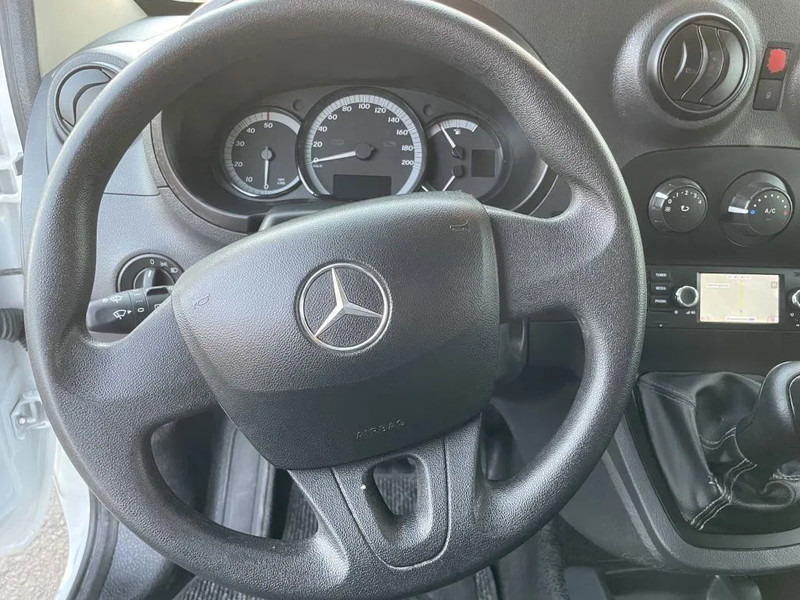 Mercedes-Benz Citan 109 CDI *Navigatie*Airco*Buitenspiegels verwarmd&elektr. verstelbaar - Mazs furgons: foto 4 Mercedes-Benz Citan 109 CDI *Navigatie*Airco*Buitenspiegels verwarmd&elektr. verstelbaar - Mazs furgons: foto 4