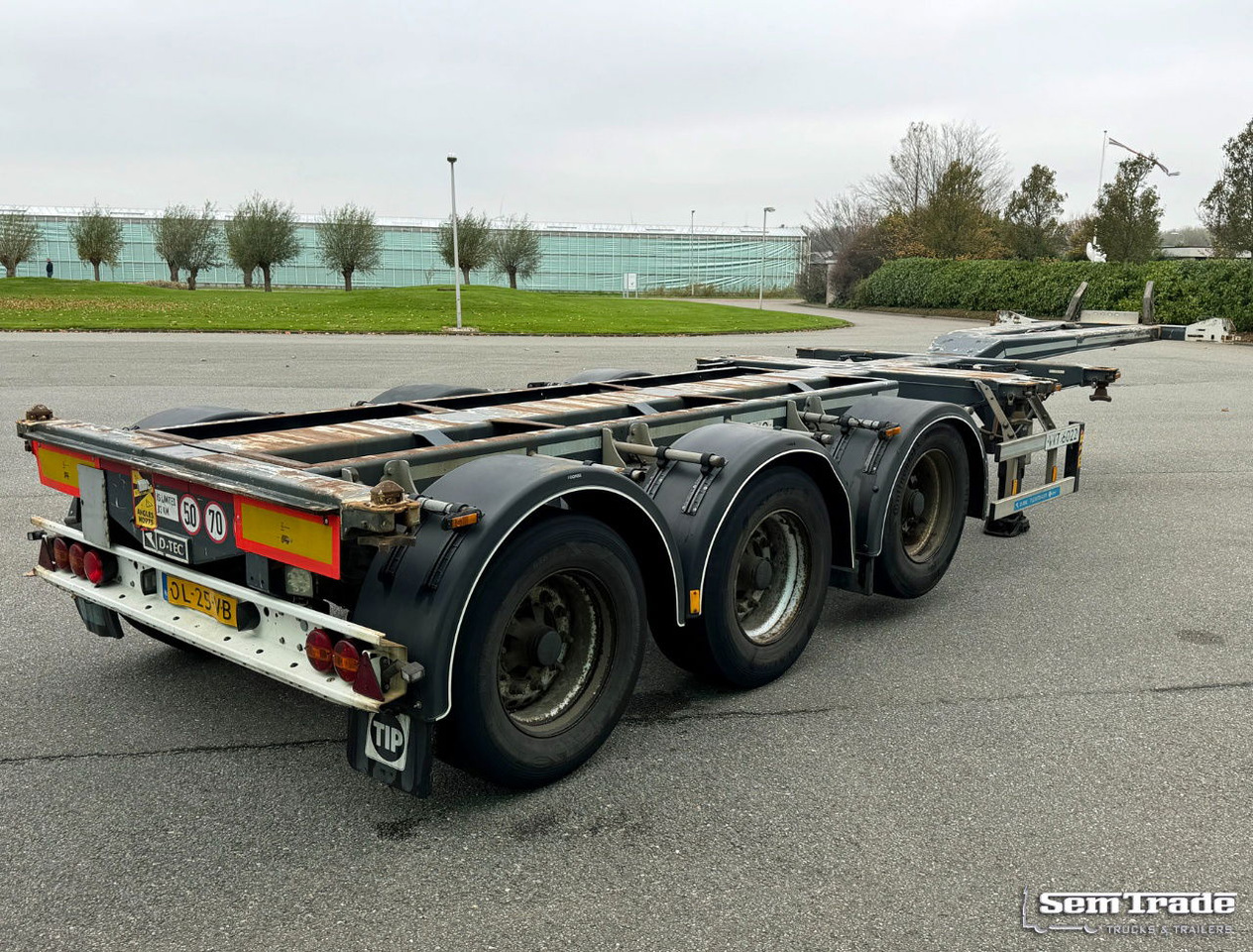 D-TEC VCC-01 FT-LS-S Drum Brakes Lift Axle Front+Middle+Back Slider Holland-Trailer - Puspiekabe noņemamā virsbūve/ Konteineru vedējs: foto 5 D-TEC VCC-01 FT-LS-S Drum Brakes Lift Axle Front+Middle+Back Slider Holland-Trailer - Puspiekabe noņemamā virsbūve/ Konteineru vedējs: foto 5