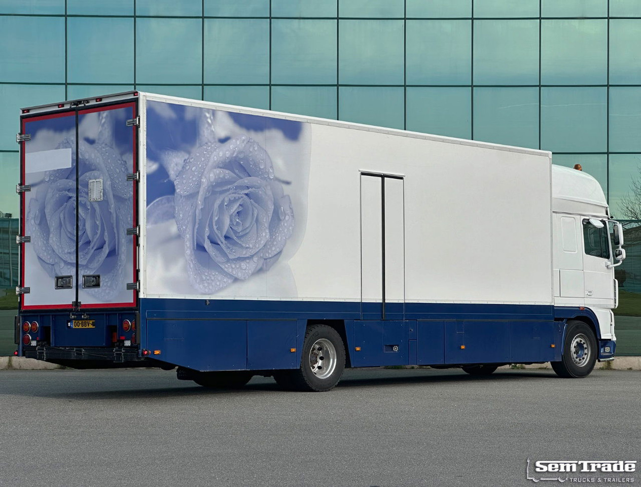 DAF XF 105.460 SSC 7 Karren BAK Bloemen Verkoop Koeling Klep Kachel - Kravas automašīna refrižerators: foto 4 DAF XF 105.460 SSC 7 Karren BAK Bloemen Verkoop Koeling Klep Kachel - Kravas automašīna refrižerators: foto 4