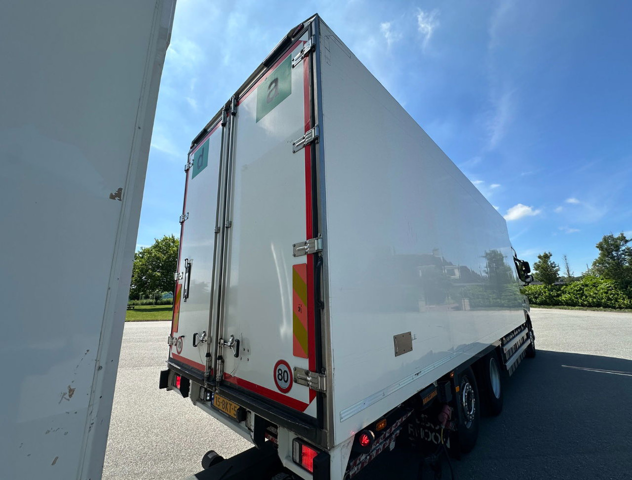 Kravas automašīna refrižerators DAF XF 480 FAR SSC 2x Tail Lift 50 CC Trolleys Carrier TRS Iceland Super Condition NL-Combi: foto 11