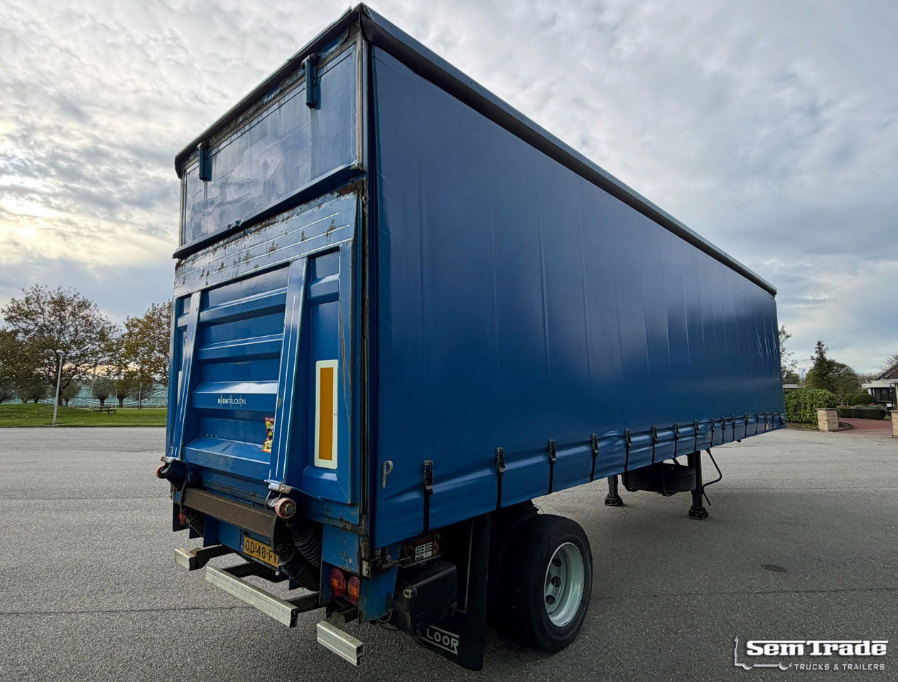 Floor FL0-12-102 City Trailer Tail Lift Good Condition Holland-Trailer - Tenta puspiekabe: foto 4 Floor FL0-12-102 City Trailer Tail Lift Good Condition Holland-Trailer - Tenta puspiekabe: foto 4