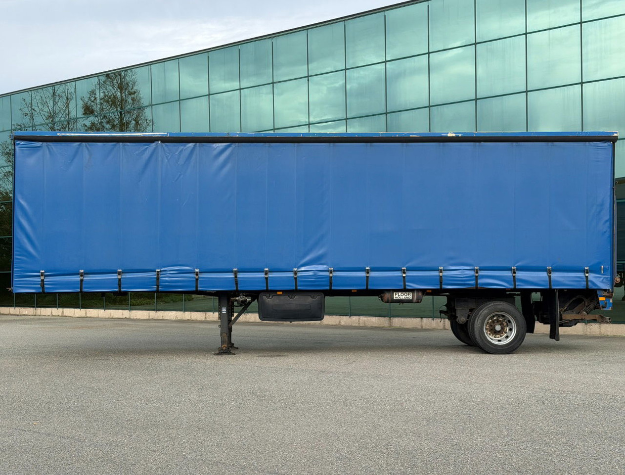 Floor FL0-12-102 City Trailer Tail Lift Good Condition Holland-Trailer - Tenta puspiekabe: foto 2 Floor FL0-12-102 City Trailer Tail Lift Good Condition Holland-Trailer - Tenta puspiekabe: foto 2