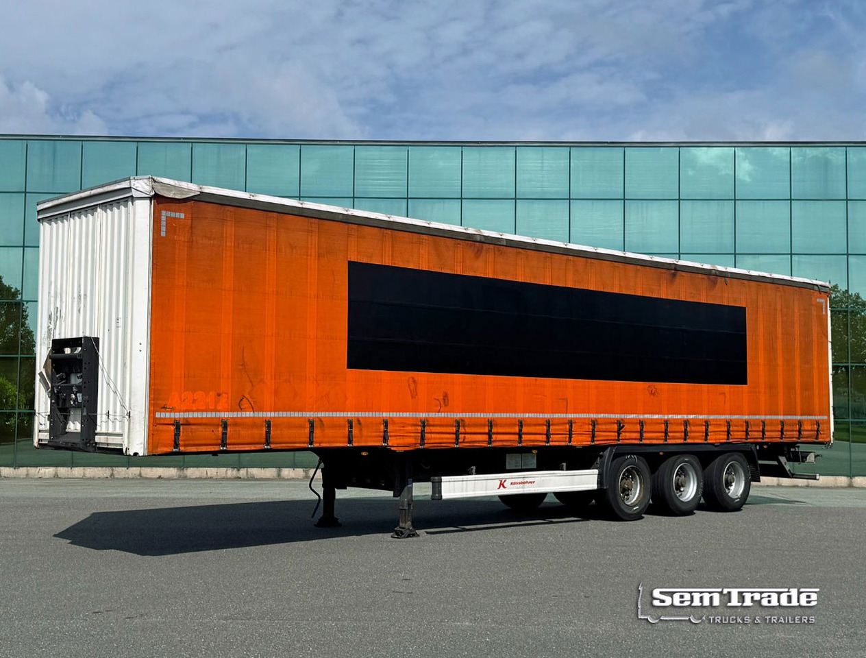 KAESSBOHRER Maxima Drum Brakes Sliding Roof NO Rust Galvanised Chassis TOP Condi - Tenta puspiekabe: foto 1 KAESSBOHRER Maxima Drum Brakes Sliding Roof NO Rust Galvanised Chassis TOP Condi - Tenta puspiekabe: foto 1