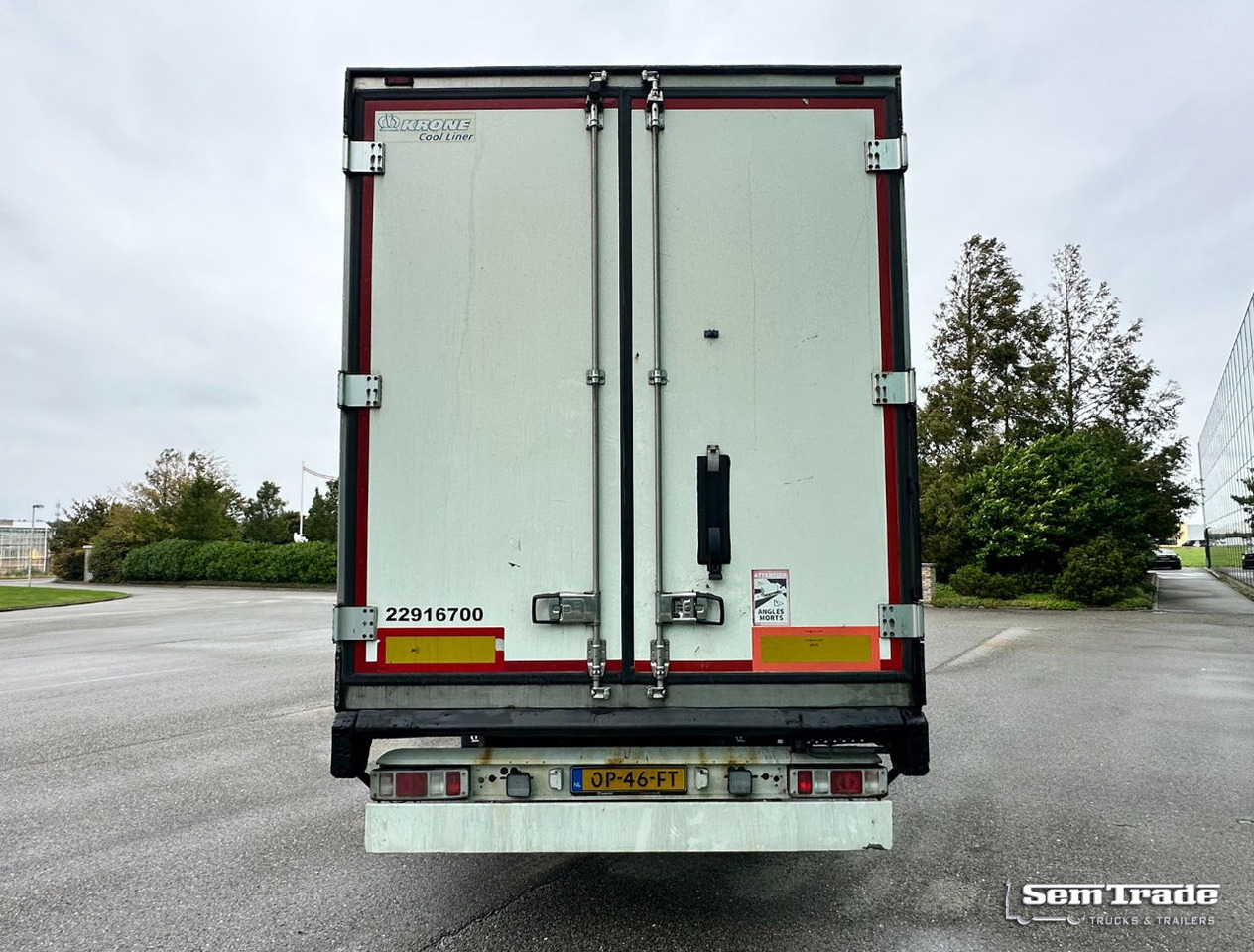 Krone TKS Thermo King SLXe Spectrum BI-Temp Lift Axle Holland-Trailer - Puspiekabe refrižerators: foto 4 Krone TKS Thermo King SLXe Spectrum BI-Temp Lift Axle Holland-Trailer - Puspiekabe refrižerators: foto 4