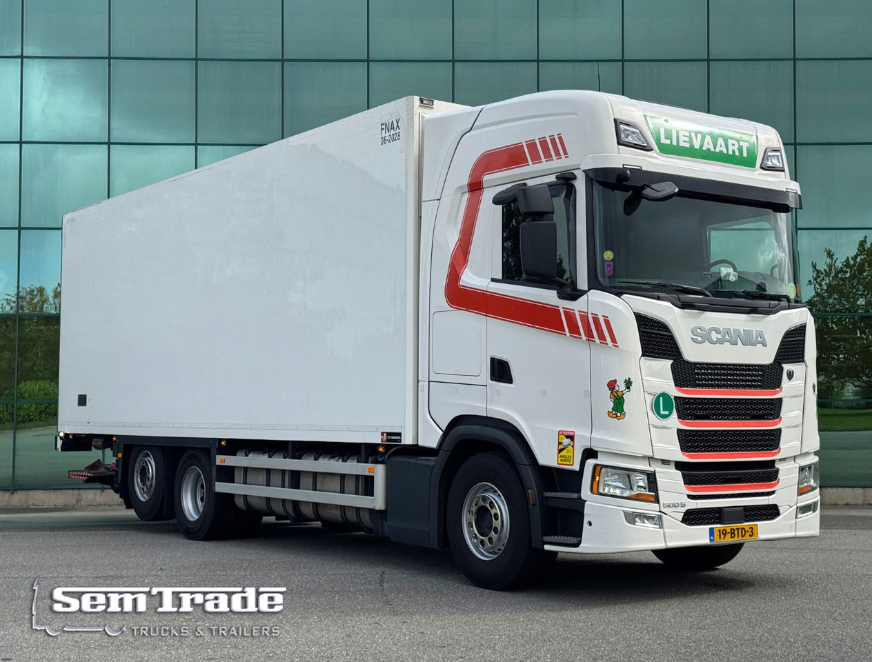 Scania S500 6X2 Retarder 815 x 250 x 275 CM Inside TOP Condition Holland Truck - Kravas automašīna refrižerators: foto 5 Scania S500 6X2 Retarder 815 x 250 x 275 CM Inside TOP Condition Holland Truck - Kravas automašīna refrižerators: foto 5