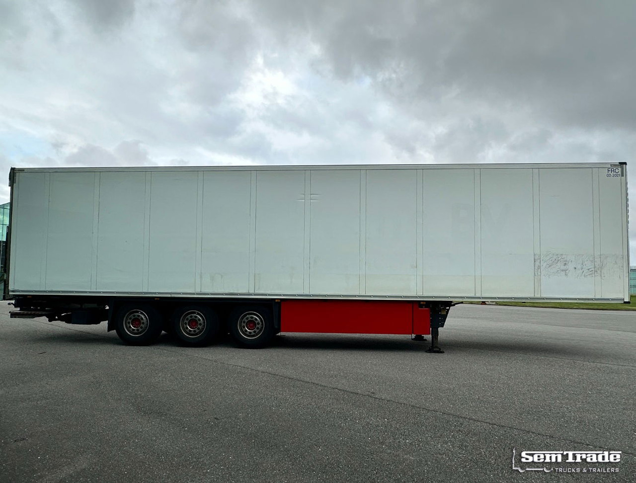 Schmitz Cargobull SCBS3B Schmitz Cooling Lift Axle Dhollandia Tail Lift NL-Trailer - Puspiekabe refrižerators: foto 5 Schmitz Cargobull SCBS3B Schmitz Cooling Lift Axle Dhollandia Tail Lift NL-Trailer - Puspiekabe refrižerators: foto 5