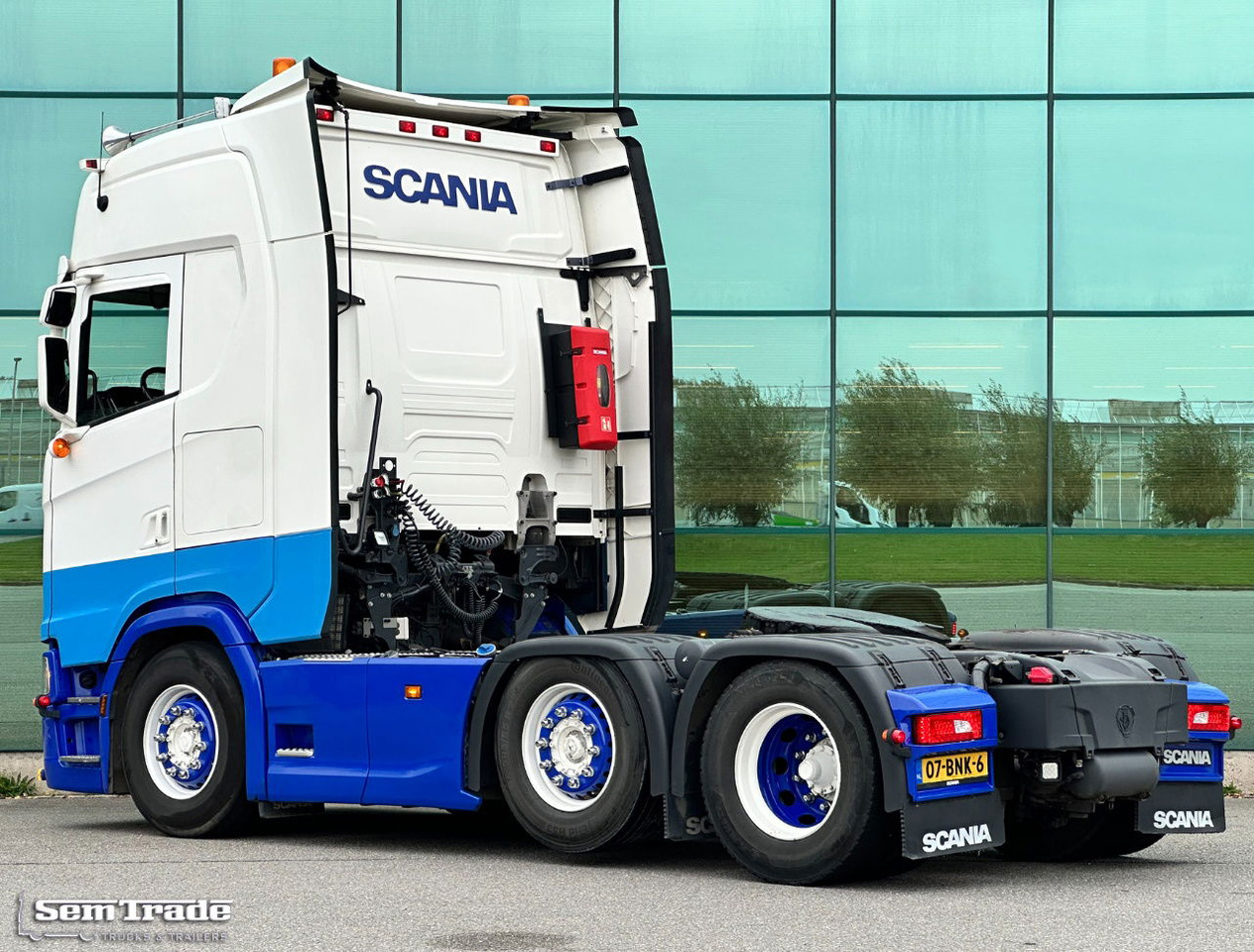 Scania S450 Full AIR Retarder 2X Tanks Only 659.000 KM Super Condition - Vilcējs: foto 3 Scania S450 Full AIR Retarder 2X Tanks Only 659.000 KM Super Condition - Vilcējs: foto 3