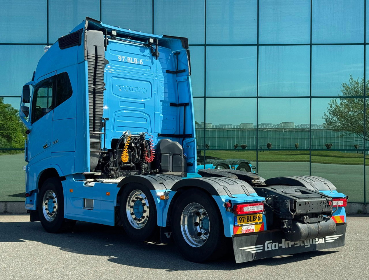 Volvo FH 500 6X2 Globetrotter 2x Tanks 672.000 KM TOP Condition NL Truck - Vilcējs: foto 3 Volvo FH 500 6X2 Globetrotter 2x Tanks 672.000 KM TOP Condition NL Truck - Vilcējs: foto 3