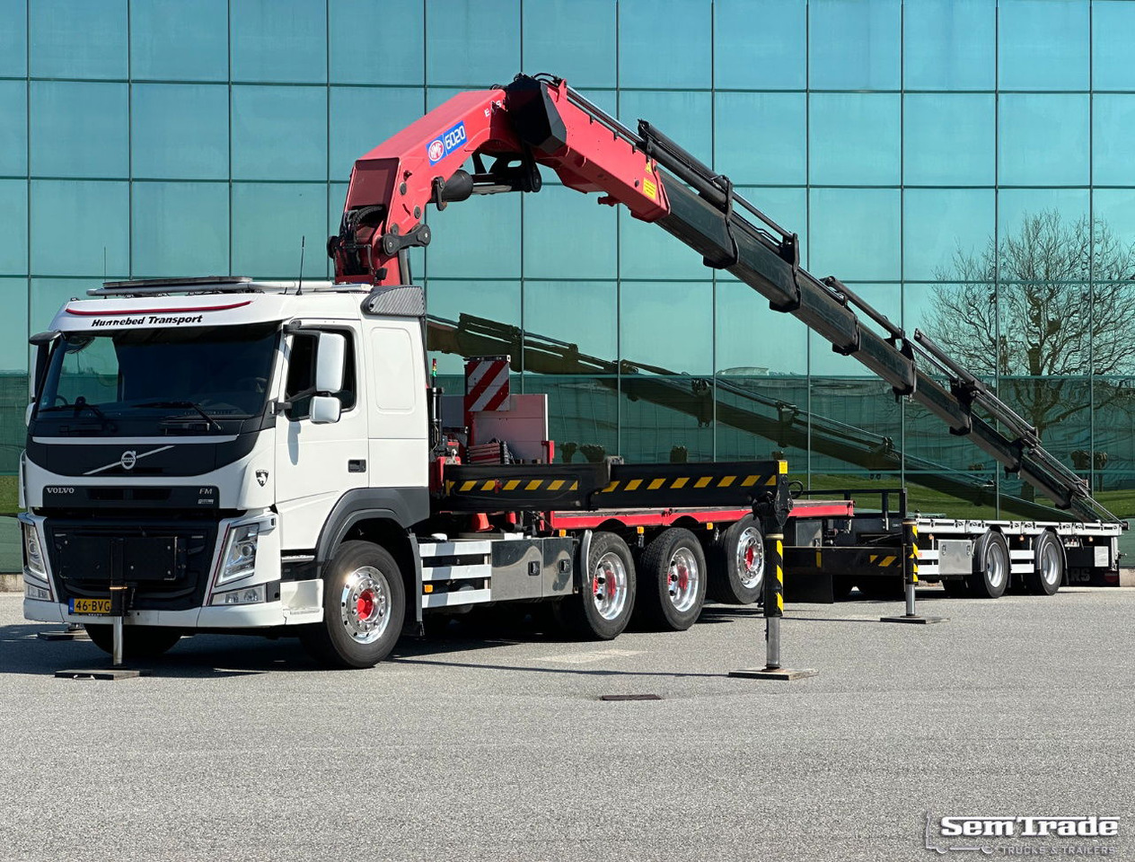 Volvo FMX 540 8X4 HMF 6020 K8 Kraan 231.000 KM + 2023 Sterk Trailer Super Condit - Kravas auto ar manipulatoru: foto 1 Volvo FMX 540 8X4 HMF 6020 K8 Kraan 231.000 KM + 2023 Sterk Trailer Super Condit - Kravas auto ar manipulatoru: foto 1