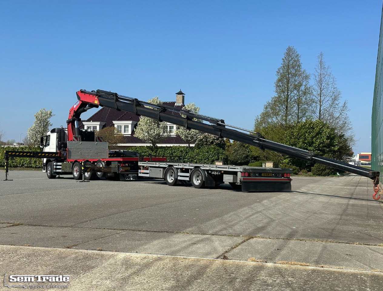 Volvo FMX 540 8X4 HMF 6020 K8 Kraan 231.000 KM + 2023 Sterk Trailer Super Condit - Kravas auto ar manipulatoru: foto 3 Volvo FMX 540 8X4 HMF 6020 K8 Kraan 231.000 KM + 2023 Sterk Trailer Super Condit - Kravas auto ar manipulatoru: foto 3