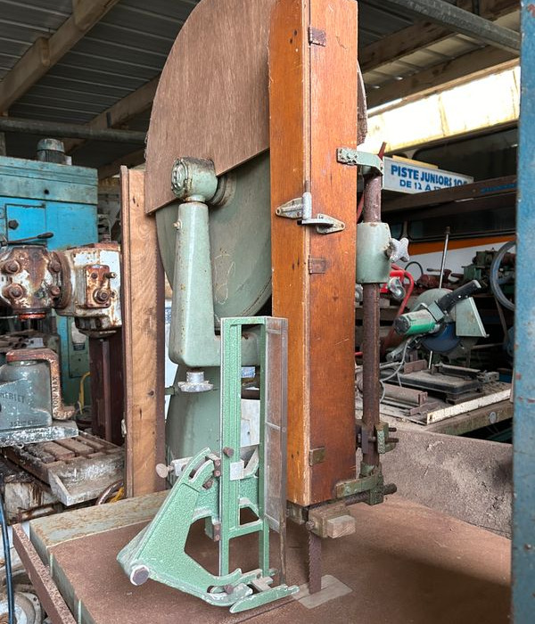 Materiel d' atelier Pour metal , bois, etc - Garāžu aprīkojums: foto 3 Materiel d' atelier Pour metal , bois, etc - Garāžu aprīkojums: foto 3