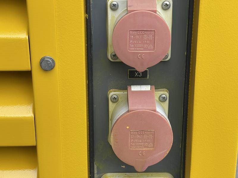 Atlas-Copco QAS 40 - Elektroģenerators: foto 4 Atlas-Copco QAS 40 - Elektroģenerators: foto 4