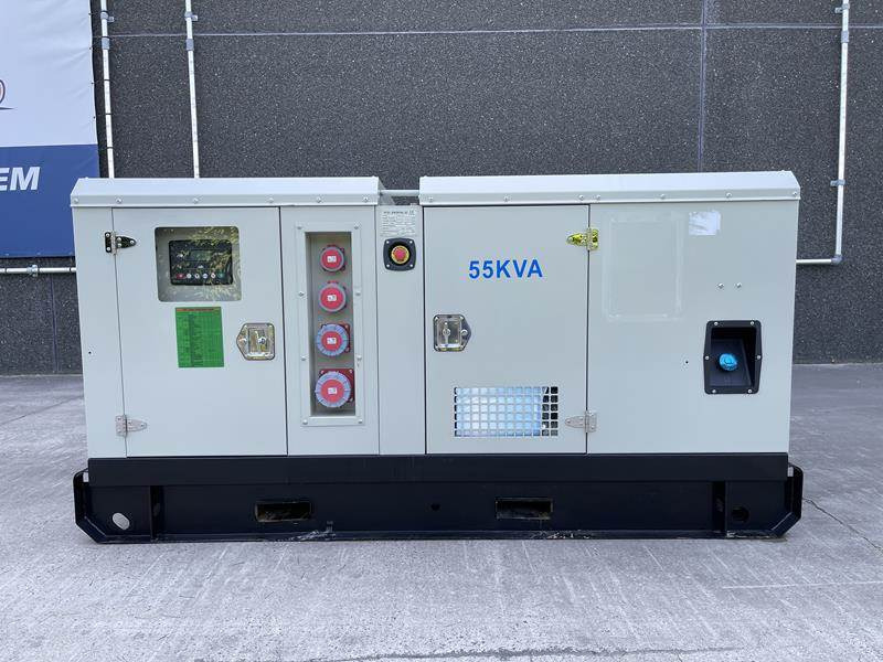 Cummins 55 kVA - Elektroģenerators: foto 1 Cummins 55 kVA - Elektroģenerators: foto 1