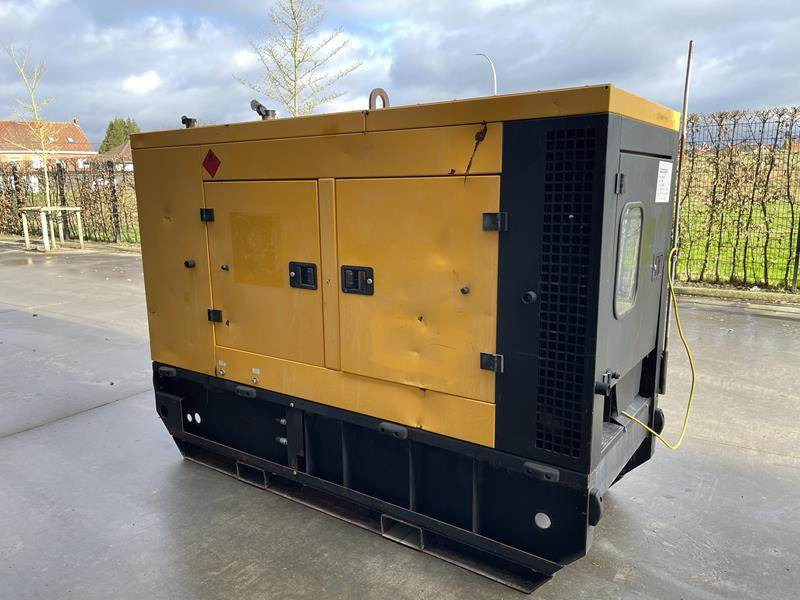 Doosan G 40 - Elektroģenerators: foto 3 Doosan G 40 - Elektroģenerators: foto 3