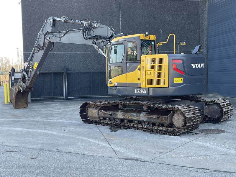 Volvo ECR 235 DL - Kāpurķēžu ekskavators: foto 2 Volvo ECR 235 DL - Kāpurķēžu ekskavators: foto 2