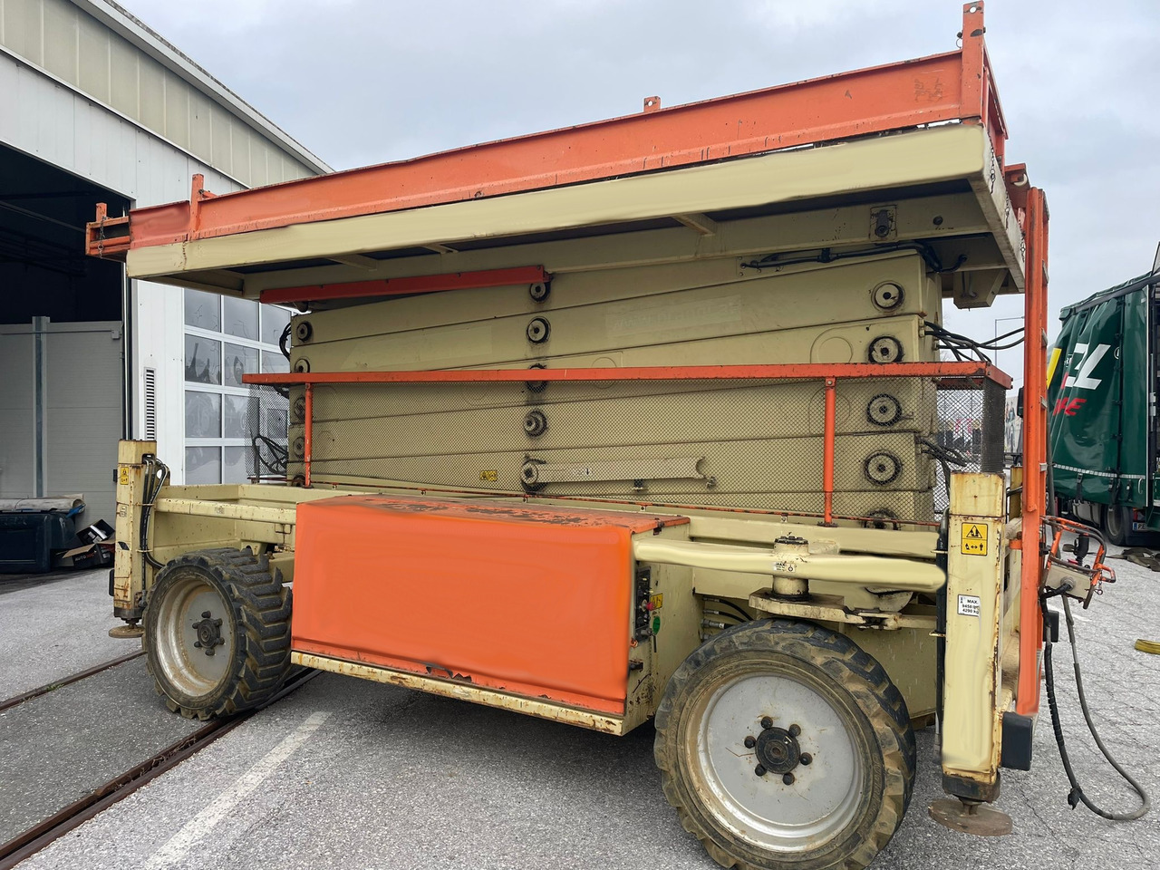 JLG 203-24 - Šķērveida pacēlājs: foto 2 JLG 203-24 - Šķērveida pacēlājs: foto 2