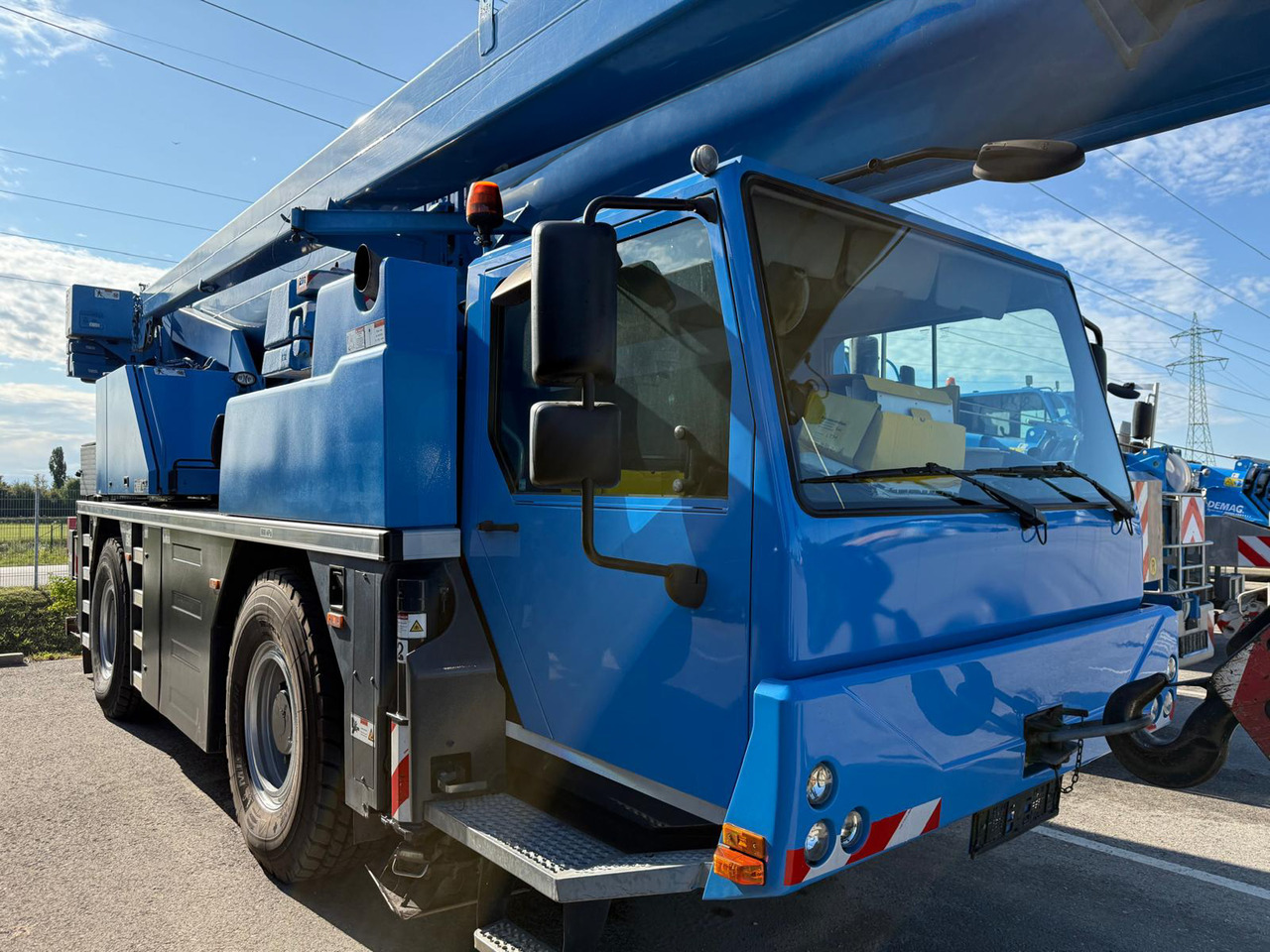 Liebherr LTM 1040-4.2 - Celtnis: foto 3 Liebherr LTM 1040-4.2 - Celtnis: foto 3