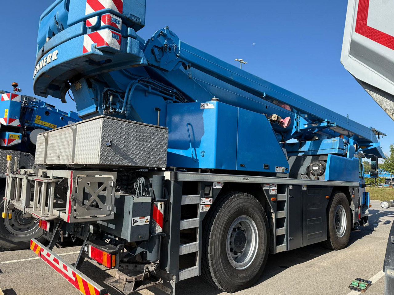 Liebherr LTM 1040-4.2 - Celtnis: foto 5 Liebherr LTM 1040-4.2 - Celtnis: foto 5